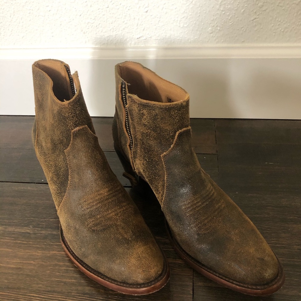 Shyanne Short Ankle Cowboy Boot Size 9